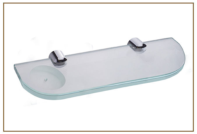 Porta Shampoo Vidro CLASSIC Linarte — Porta shampoo em prateleira de vidro temperado com borda arredondada e suportes cromados para fixação na parede do box.
